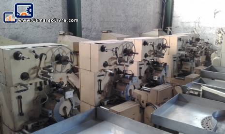 Packaging machines for candy