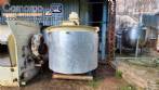 4,000-liter jacketed carbon steel tank with stainless steel outer coating.