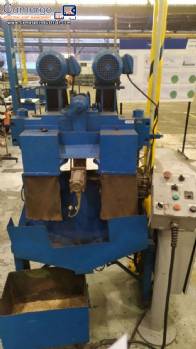 Bilateral milling machine