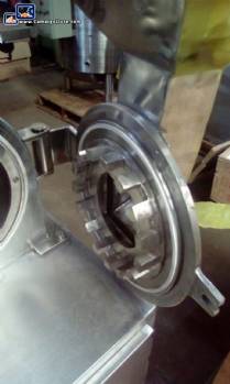 Universal disc mill in stainless steel