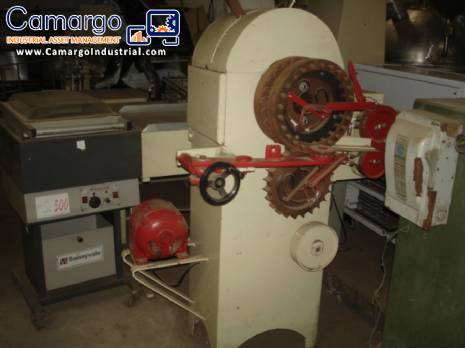 Rotary hard candy machine