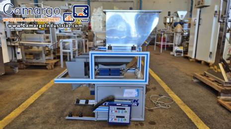 Golpack Twin semi-automatic filling and weighing dosing machine