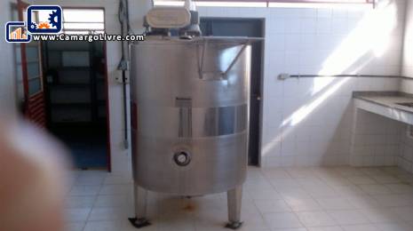 Stainless steel tank for 1000 L