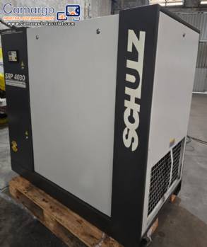Schulz 9 bar screw compressor