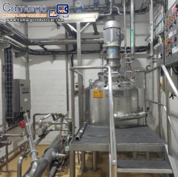 Stainless steel powder dispersing tank, 500 liters, with Netzsch pump and Alfa Laval valves.