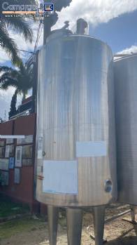 Stainless steel tank with agitator 3000 liters