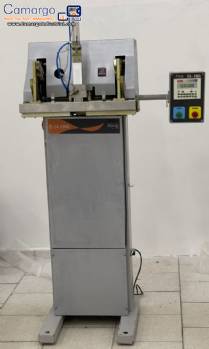 Selovac CA 1000 vertical vacuum sealer with gas injection.