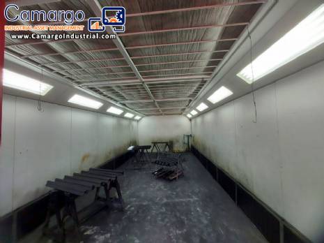 Painting booth for furniture products