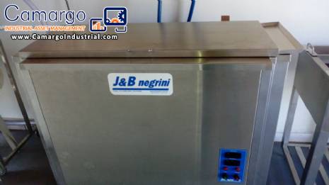 Machine for producing popsicle JB Negrini