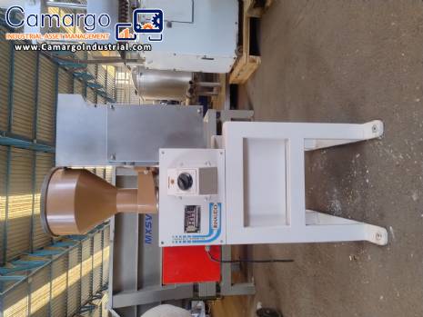 Industrial machine for making gnocchi