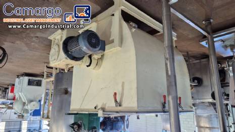 Chocolate, coating, and paste refining unit, 300 kg/cycle, with mill ladle and jacketed tank.