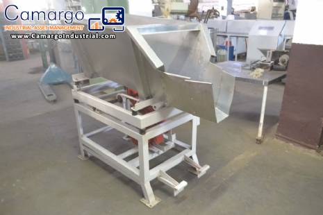 Vibratory trough