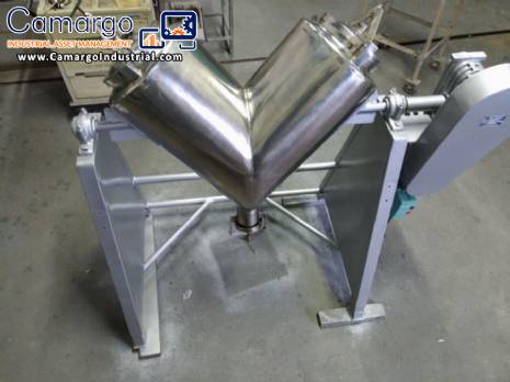 V-shaped powder mixer 100 L