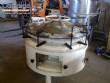 Feeding table for packaging machinery