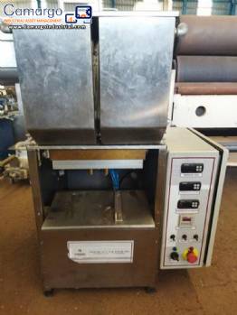 Drip dispenser for chocolates one shot Pir�g