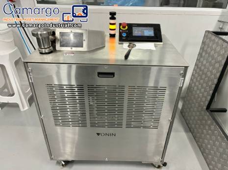 Vonin SferaOne 25 kg ball mill for refining chocolate pastes and fillings.