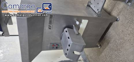 Continuous grinder for meats, vegetables, fruits, cheeses and fats with a 130 mm opening. Simetria model, year 2023. Continuous grinder for meats, vegetables, fruits, cheeses and fats with a 130 mm opening. Simetria model, year 2023.