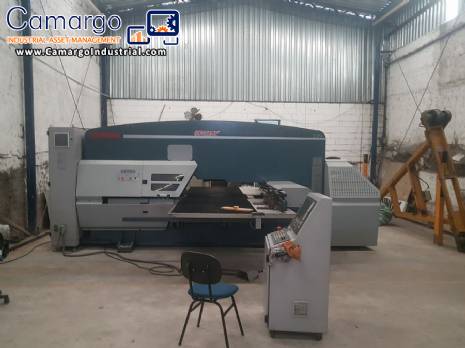 Durma 22 tons CNC hydraulic sheet metal punching machine Durma 22 tons CNC hydraulic sheet metal punching machine